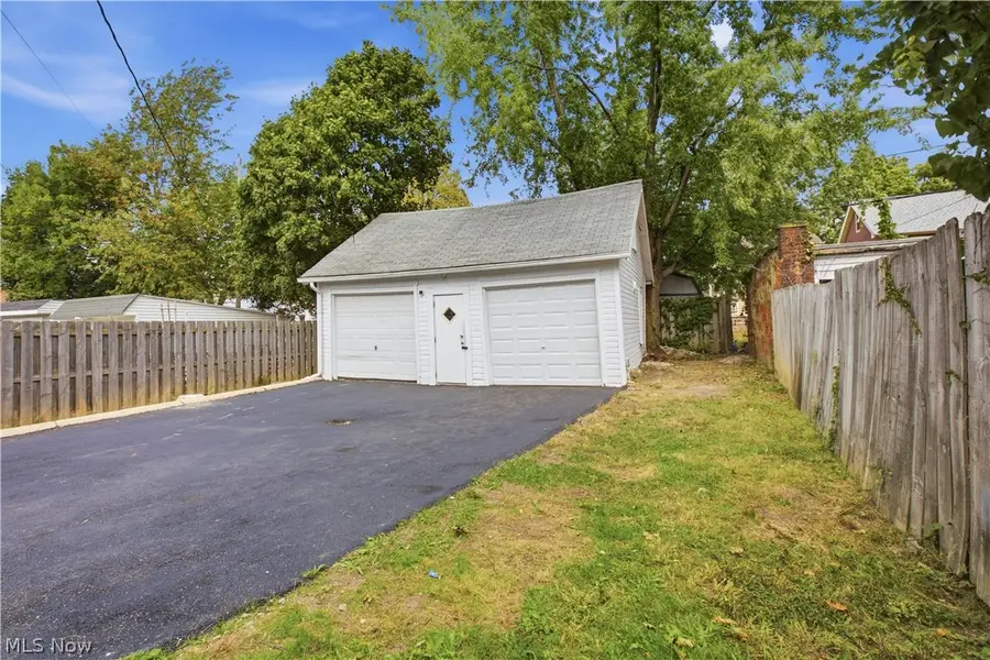 11308 Dale Avenue, Cleveland, OH 44111 - #3