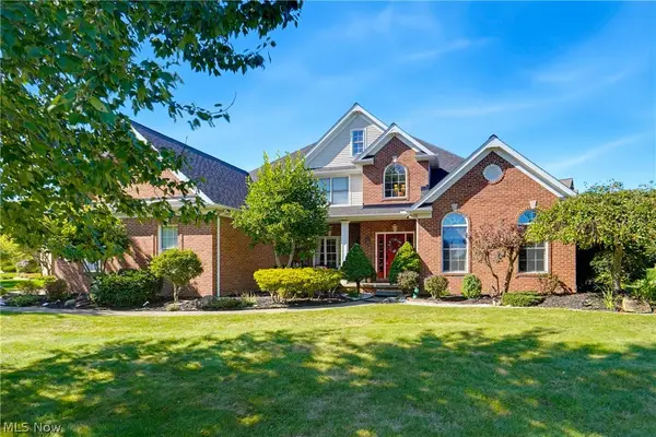 2918 Macduff Nw Drive, North Canton, OH 44720