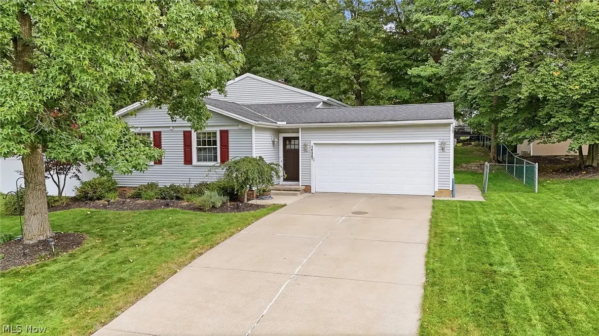 10487 Belleau Drive, Twinsburg, OH 44087 - #1
