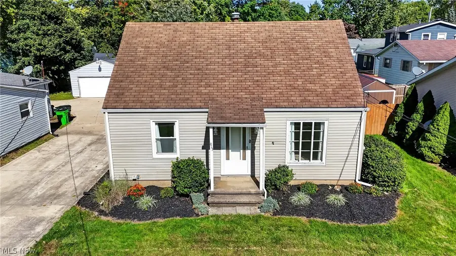 613 W Fike Avenue, Orrville, OH 44667 - #2