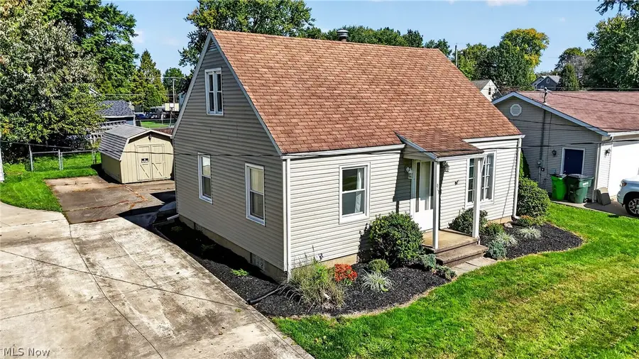 613 W Fike Avenue, Orrville, OH 44667 - #3