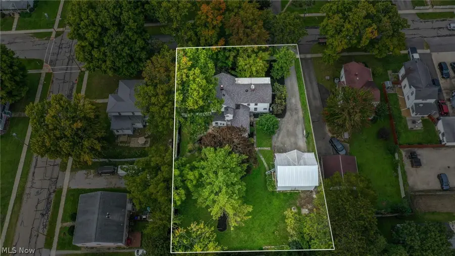 137 Market Street, Cortland, OH 44410 - #3