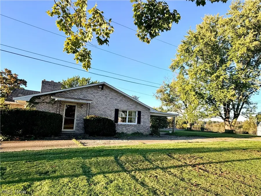 156 Reichart Avenue, Wintersville, OH 43953 - #2