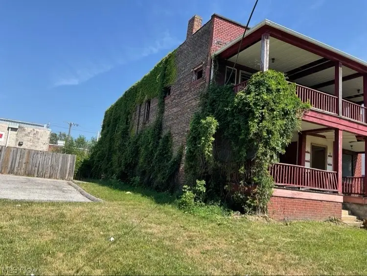 945 E 150th Street, Cleveland, OH 44110 - #2