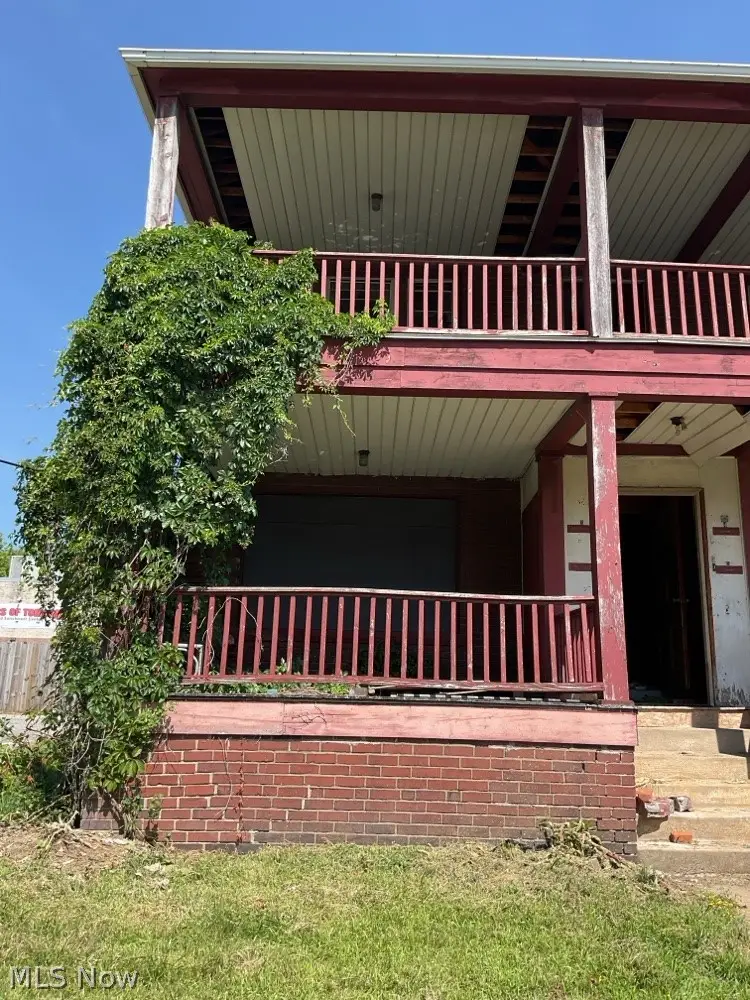 945 E 150th Street, Cleveland, OH 44110 - #3