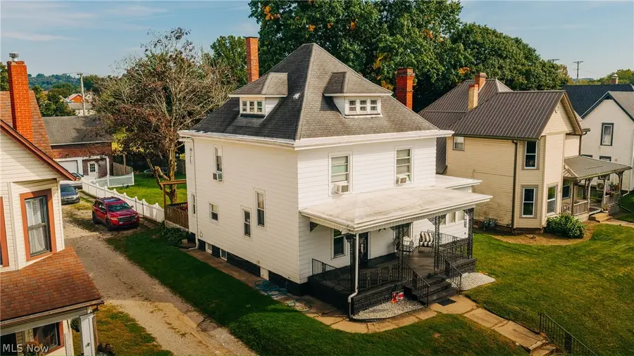 424 S 4th Street, Coshocton, OH 43812 - #2