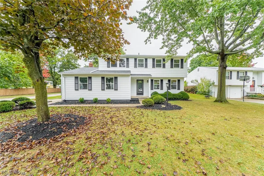 22268 Jonathan Drive, Strongsville, OH 44149 - #2