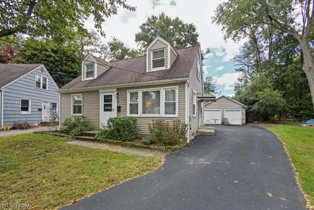 1181 Crescent Drive, Painesville, OH 44077 - #1