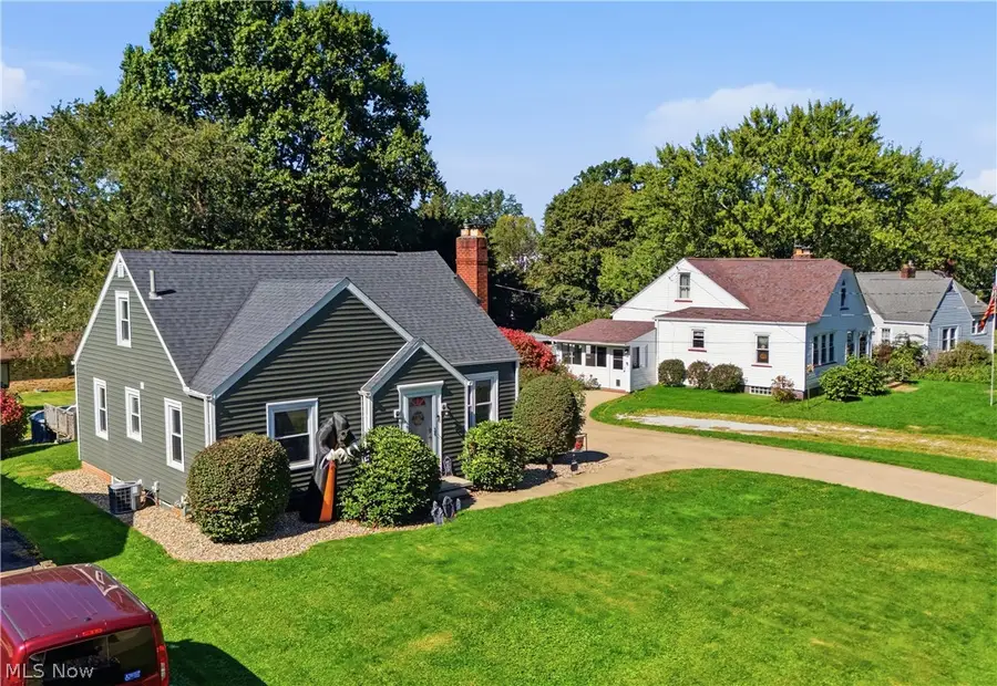 4637 Grandview Ne Avenue, Canton, OH 44705 - #3