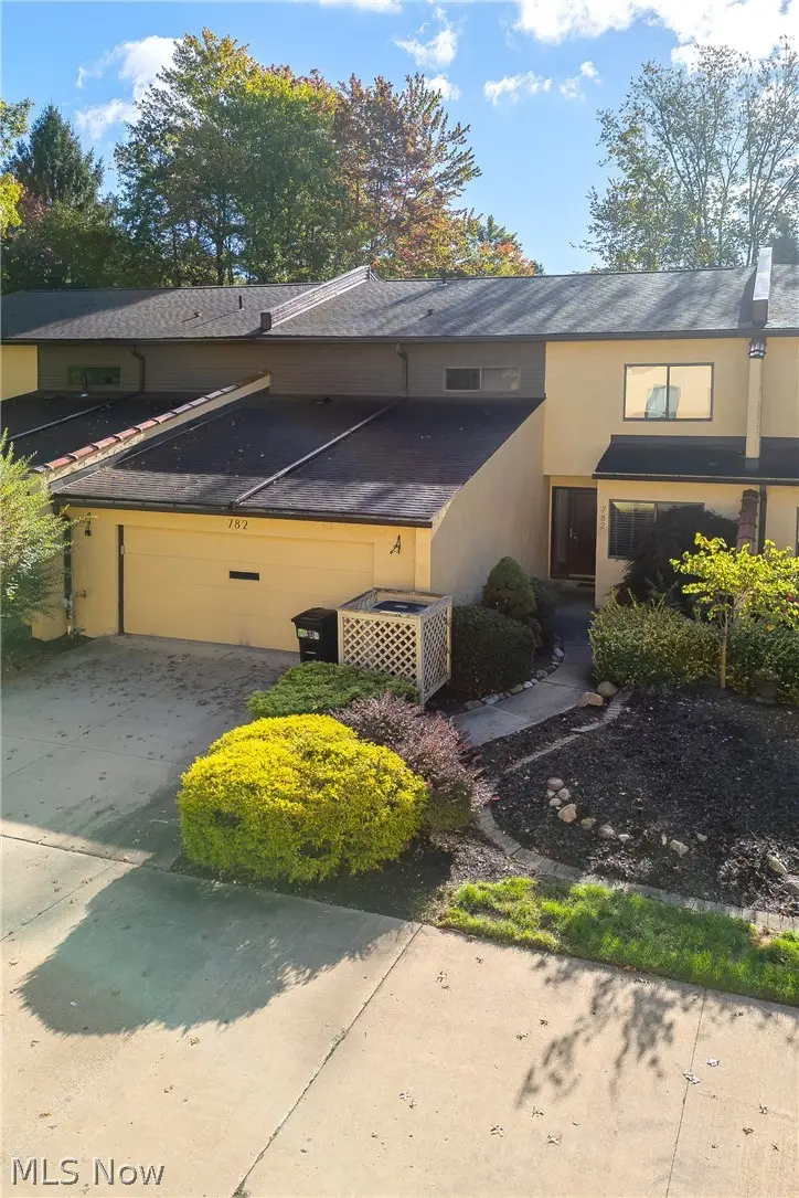 782 Hampton Ridge Drive, Akron, OH 44313 - #2