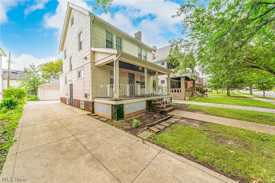 18107 East Park Drive, Cleveland, OH 44119 - #2