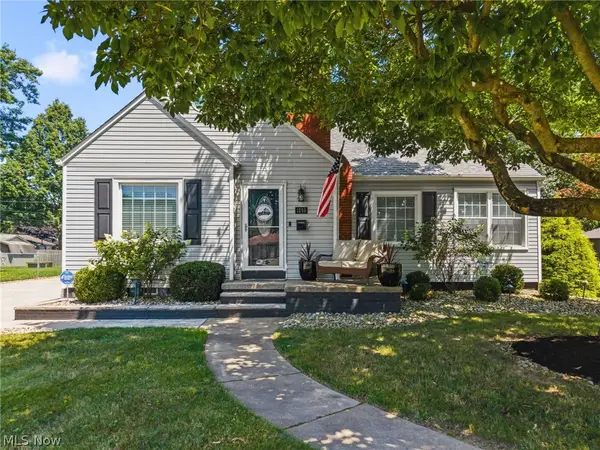1256 Stuart Nw Street, Massillon, OH 44646