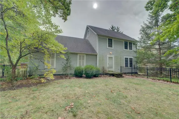 9831 Aldridge Drive, Columbia Station, OH 44028