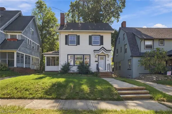 3258 Redwood Road, Cleveland Heights, OH 44118