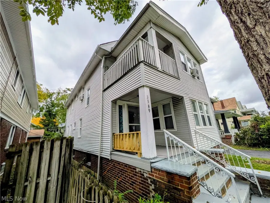 3389 Desota Avenue, Cleveland Heights, OH 44118 - #3