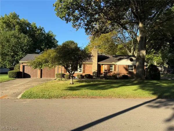 1820 Dover Avenue, Dover, OH 44622