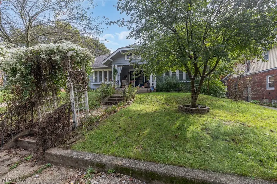473 S Sunset View Drive, Akron, OH 44320 - #3