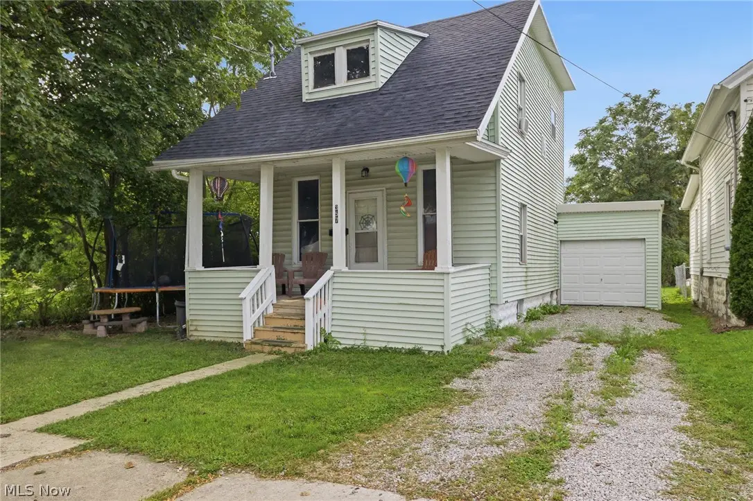 357 E 4th Street, Ashland, OH 44805 - #1