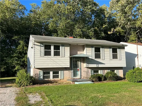 1411 E 27th Street, Ashtabula, OH 44004