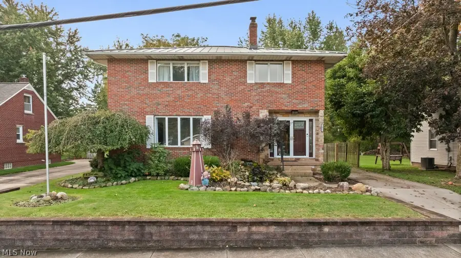 3852 Argonne Avenue, Mogadore, OH 44260 - #2