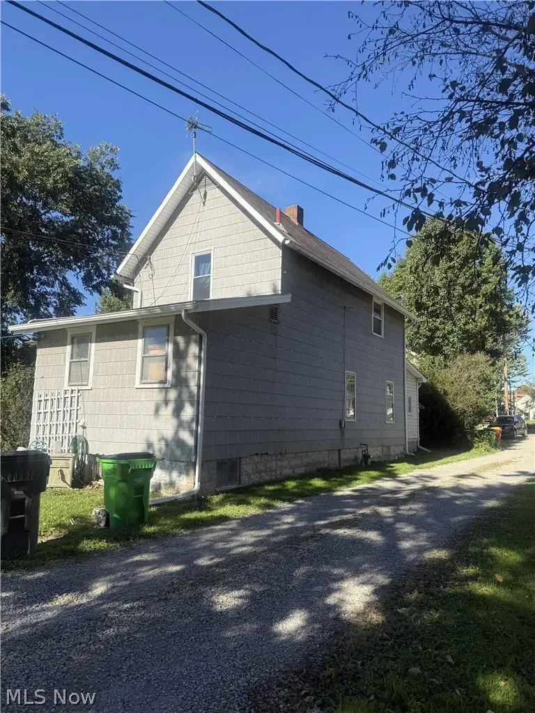 316 E 3rd Street #REAR, Dover, OH 44622 - #2
