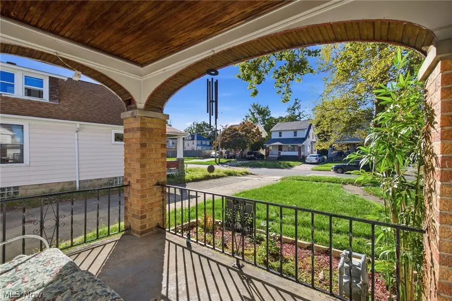 1222 W 18th Street, Lorain, OH 44052 - #3