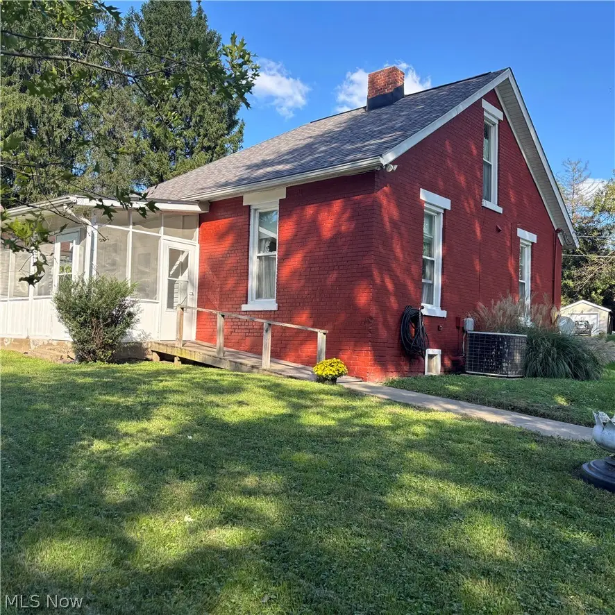 1371 Mitchell Avenue, Zanesville, OH 43701 - #2