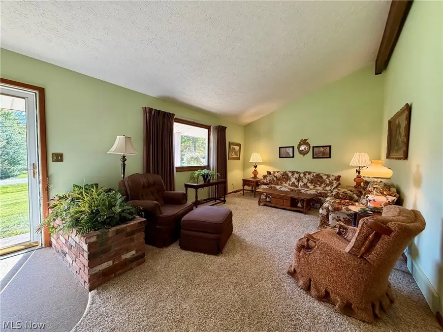 14320 Broadwood Drive, Burton, OH 44021 - #3