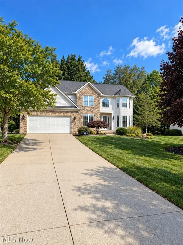 22639 Rushmore Drive, Richmond Heights, OH 44143