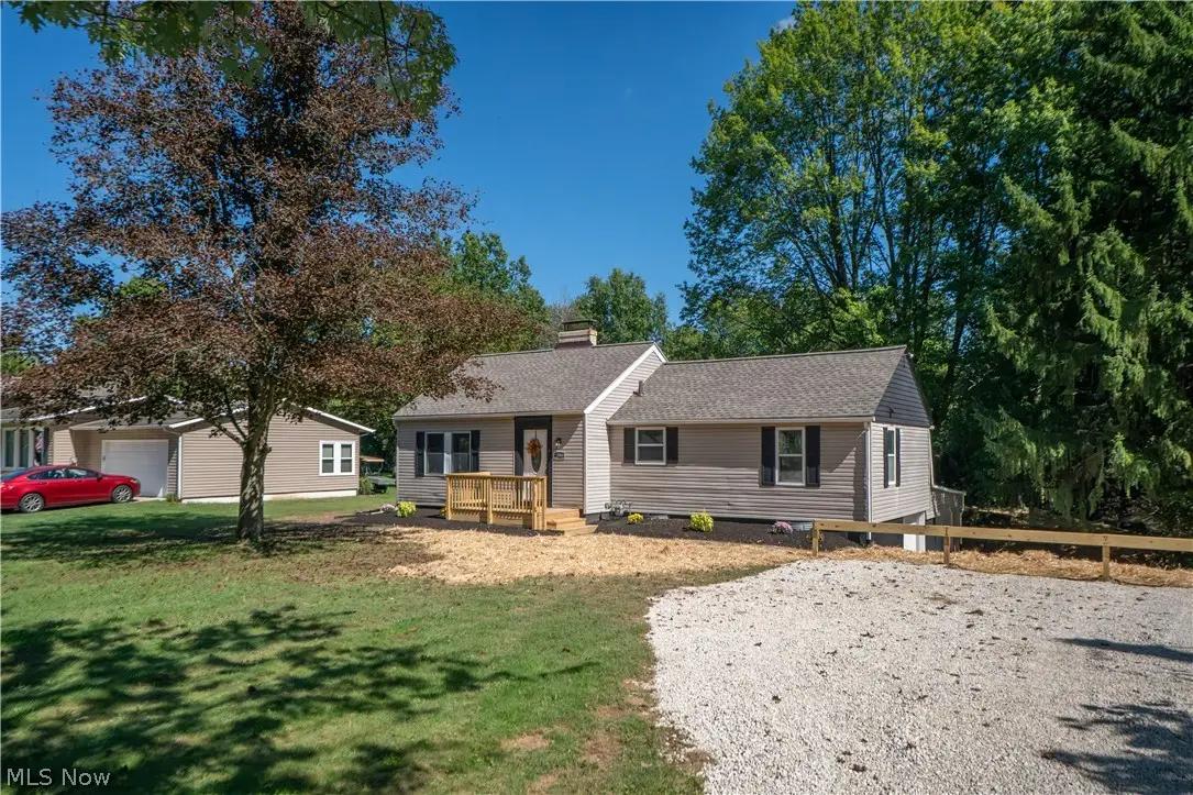 12800 Redwood Nw Avenue, Uniontown, OH 44685 - #1