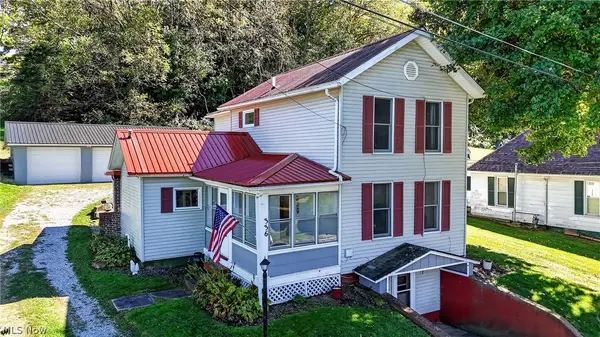 336 Upper Railroad Street, Killbuck, OH 44637