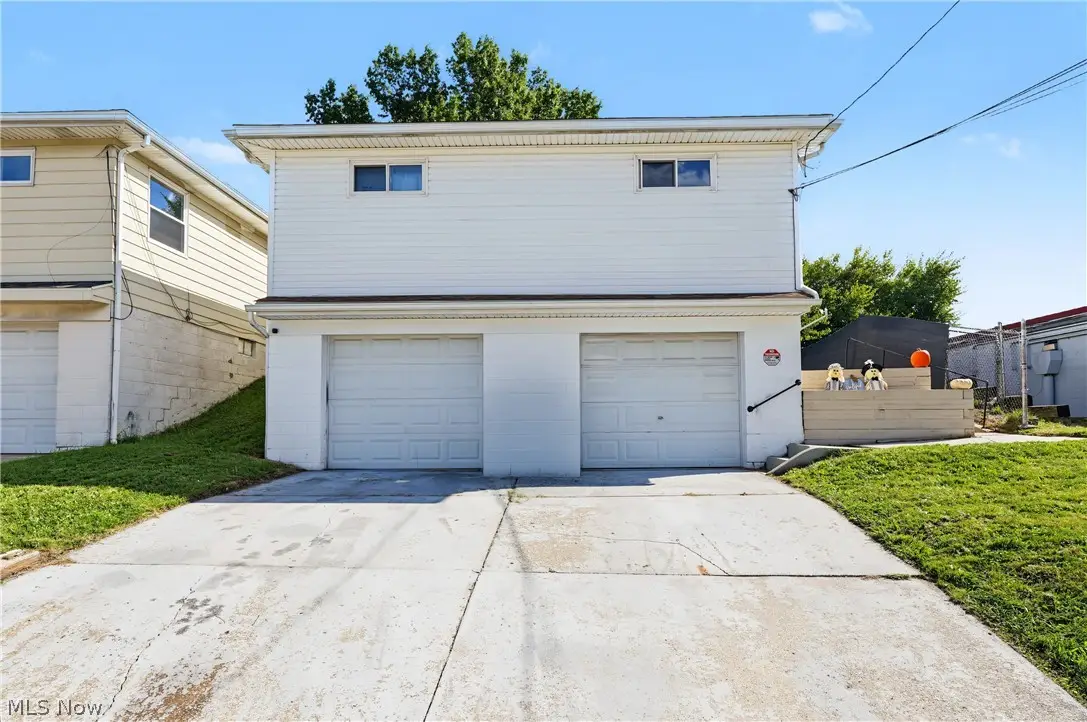 637-639 Fulmer Avenue, Akron, OH 44312 - #1