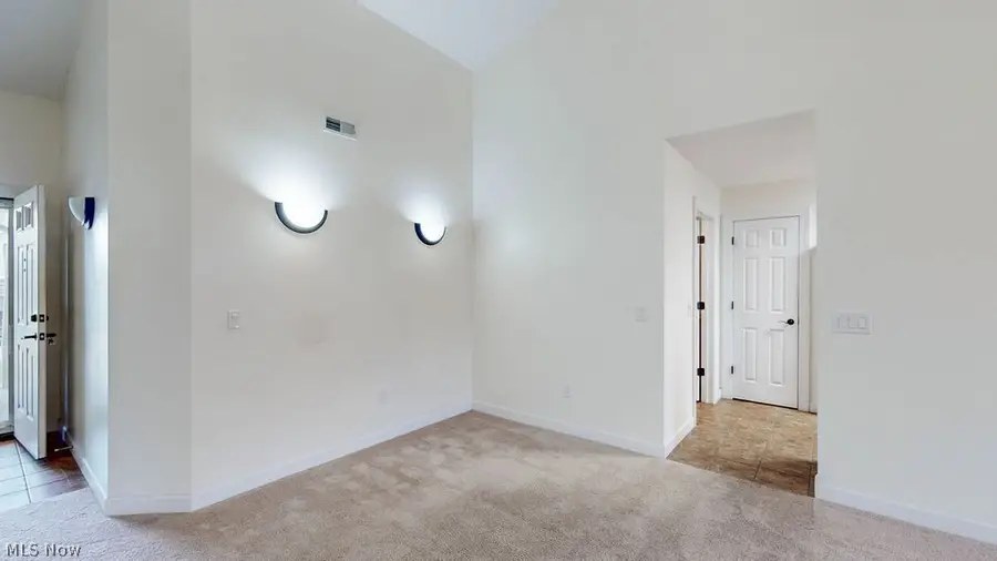 1146 Briarcliff Drive, Akron, OH 44312 - #3