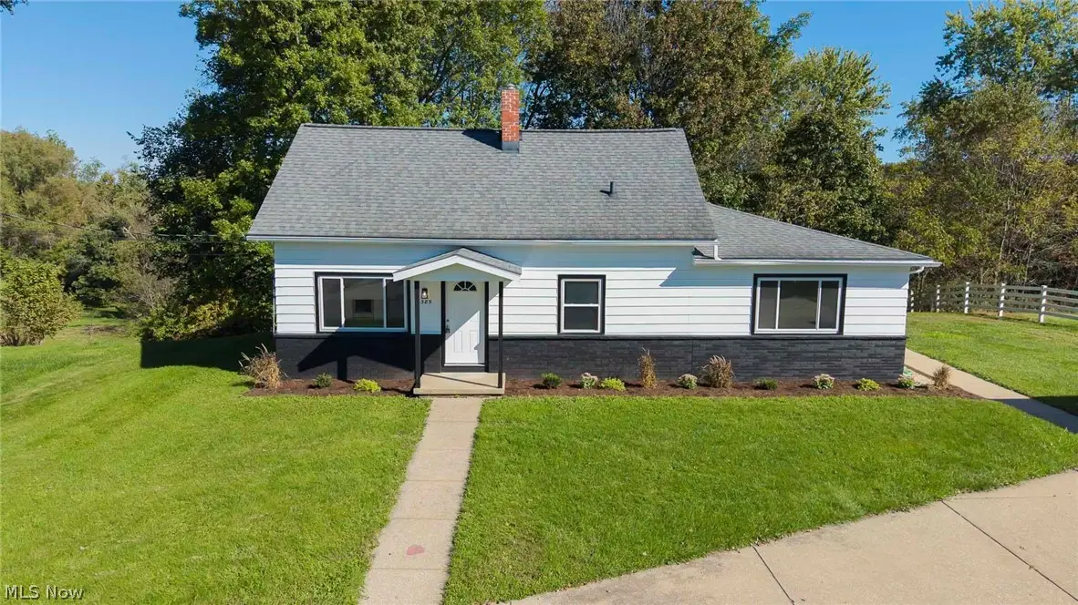 385 Jones Street, Shreve, OH 44676 - #1