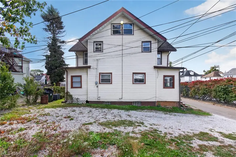 813-815 18th Nw Street, Canton, OH 44703 - #2