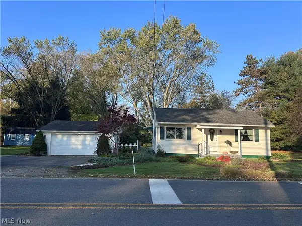4131 Alabama Nw Avenue, North Lawrence, OH 44666