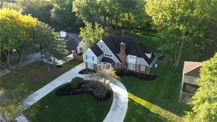 27473 Dellwood Drive, Westlake, OH 44145 - #3