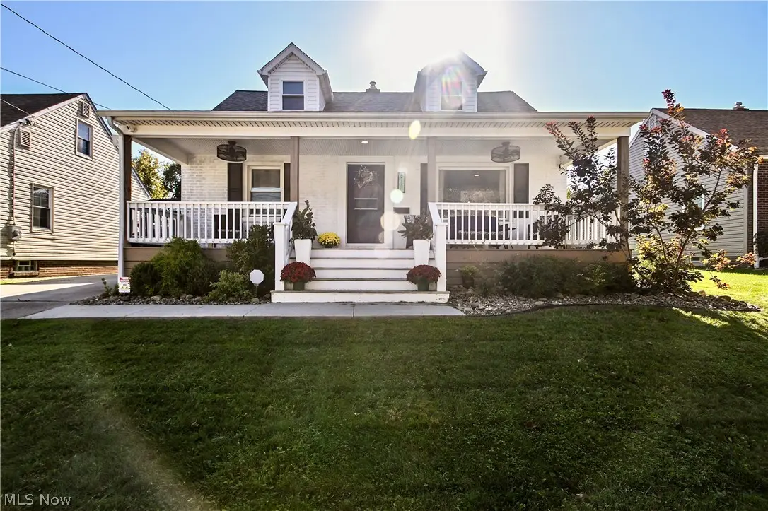 180 Davenport Avenue, Akron, OH 44312 - #1