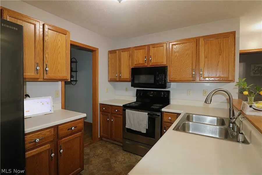 14 Manchester Drive, Norwalk, OH 44857 - #3