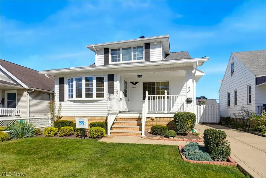 4614 Maplecrest Avenue, Parma, OH 44134 - #2