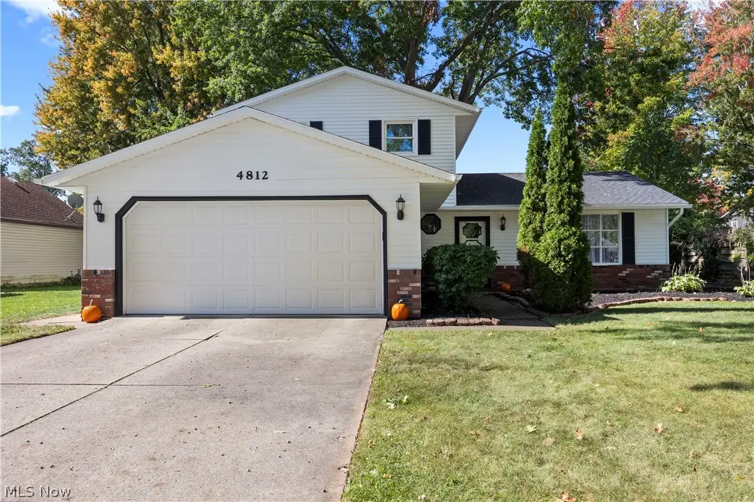 4812 Briarwood Drive, Lorain, OH 44053 - #1