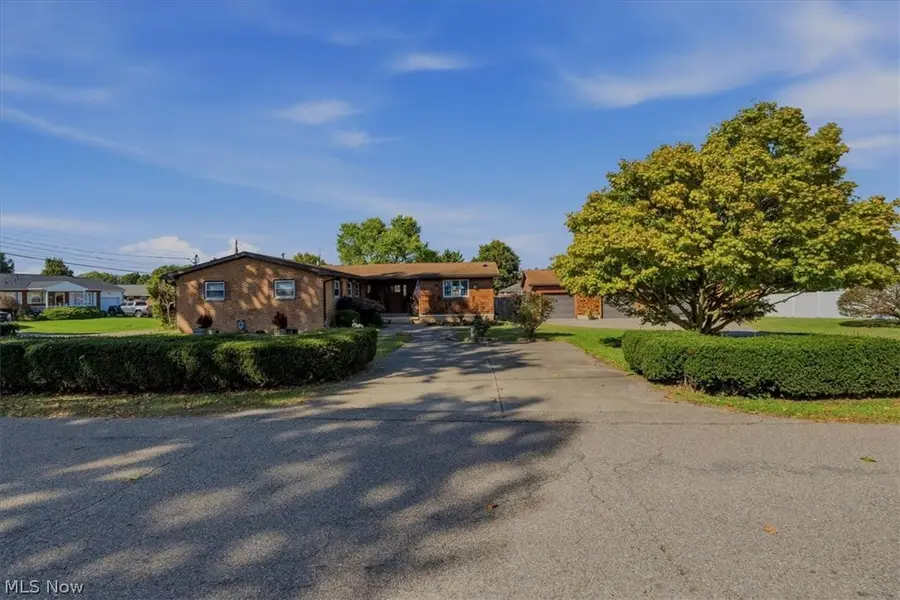 1598 Gene Street, Belpre, OH 45714 - #2
