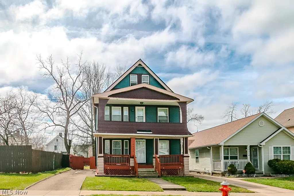 10302 Manor Avenue, Cleveland, OH 44104 - #1
