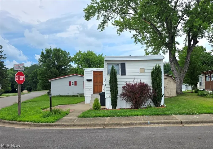 104 Tarpon Se Circle, New Philadelphia, OH 44663 - #2