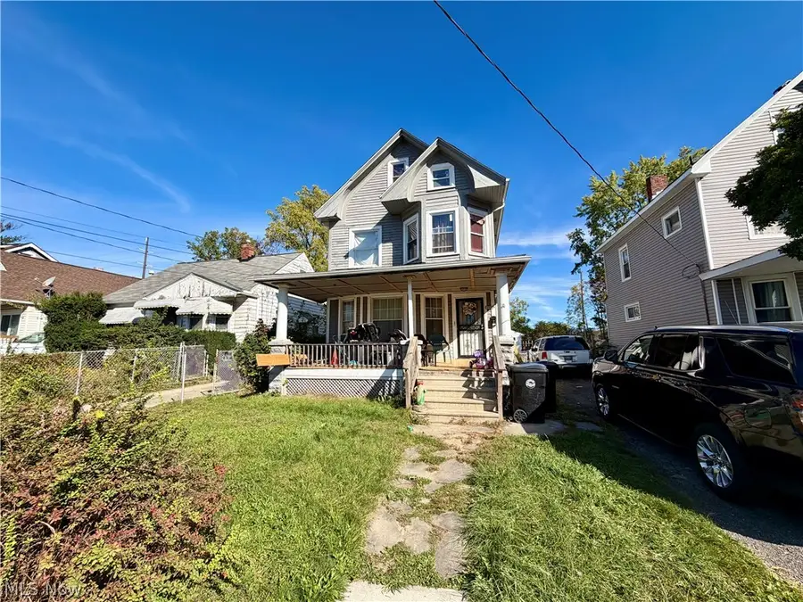 13901 Caine Avenue, Cleveland, OH 44105 - #2