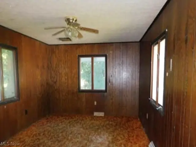 403 S Amboy Road, Conneaut, OH 44030 - #3