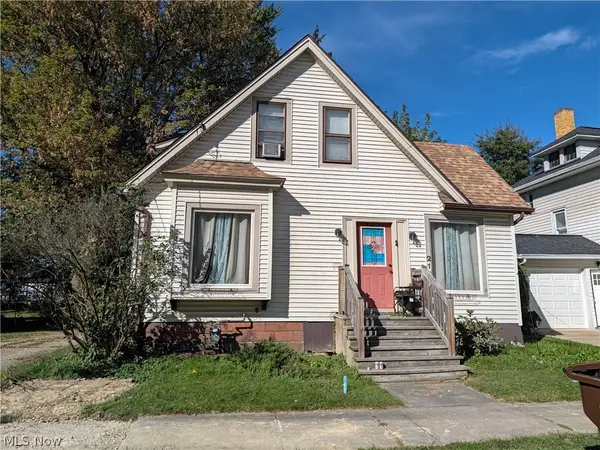 212 King Street, Ravenna, OH 44266