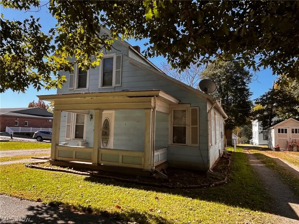 625 Second Street, Marietta, OH 45750 - #1