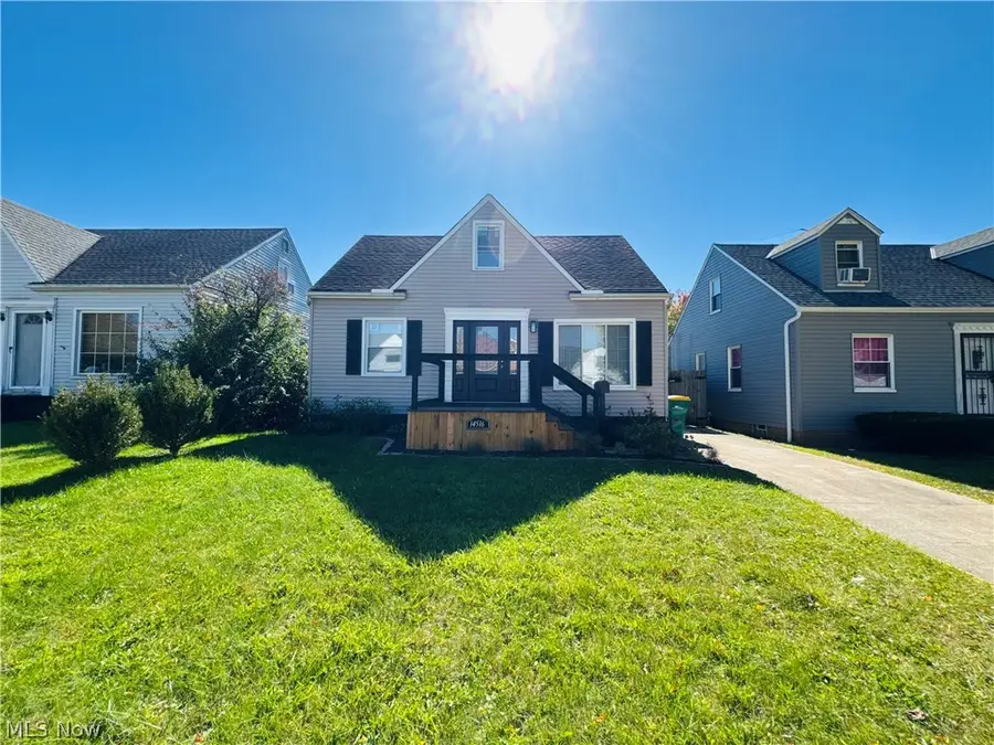 14516 Tabor Avenue, Maple Heights, OH 44137 - #2