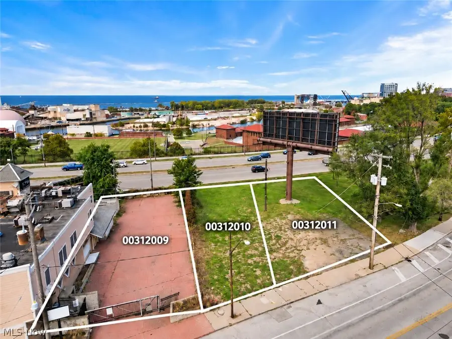 4104 Detroit Avenue, Cleveland, OH 44113 - #2